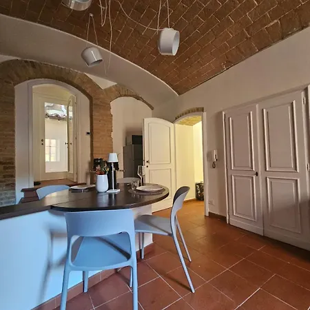 Stella 19 - Residenza In Centro Apartment *