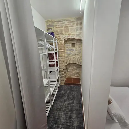 Stella 19 - Residenza In Centro Apartment *
