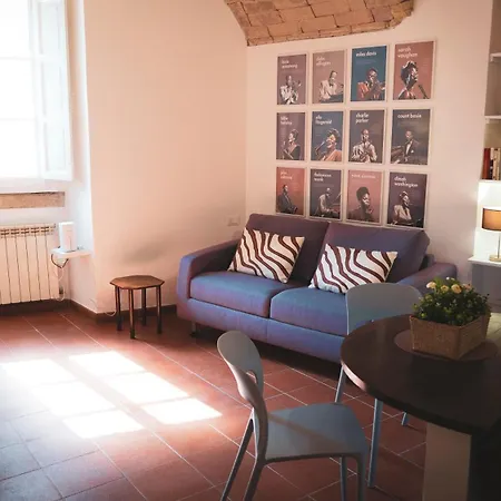 Stella 19 - Residenza In Centro Apartment *