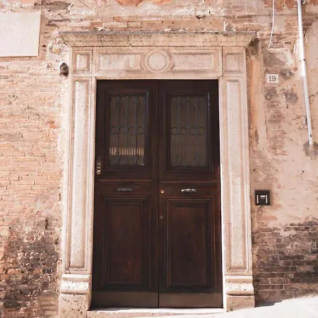 Stella 19 - Residenza In Centro Apartment